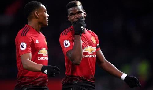  曼联逆转切尔西，安东尼争议进球引热议  