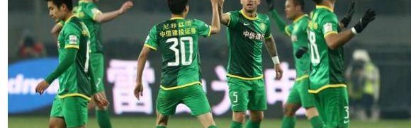  慕尼黑德比战火药味十足险冲突  