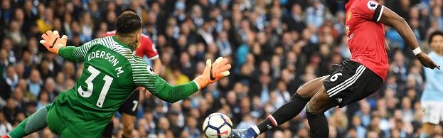  曼城提前多轮夺冠，创英超历史最快纪录书写新篇章