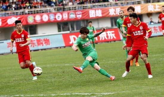  圣保利新援融入迅速，首秀破门助队取胜