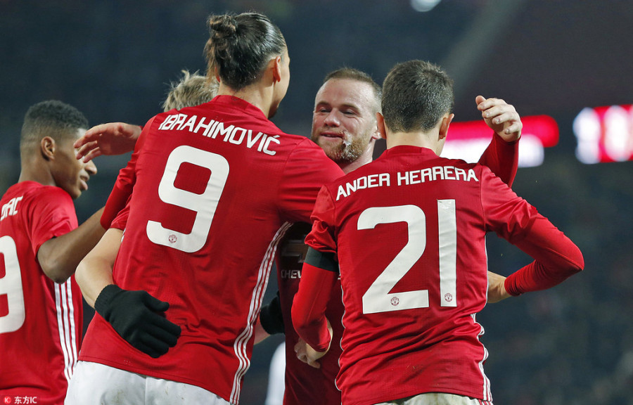  曼联争议红牌负于西汉姆联引争议  